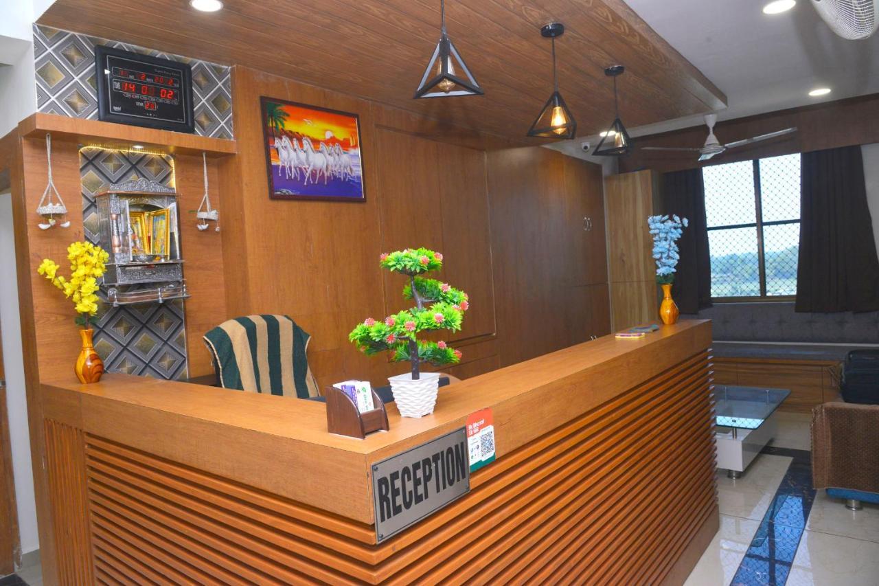 Hotel Asopalav Gandhinagar Exterior photo