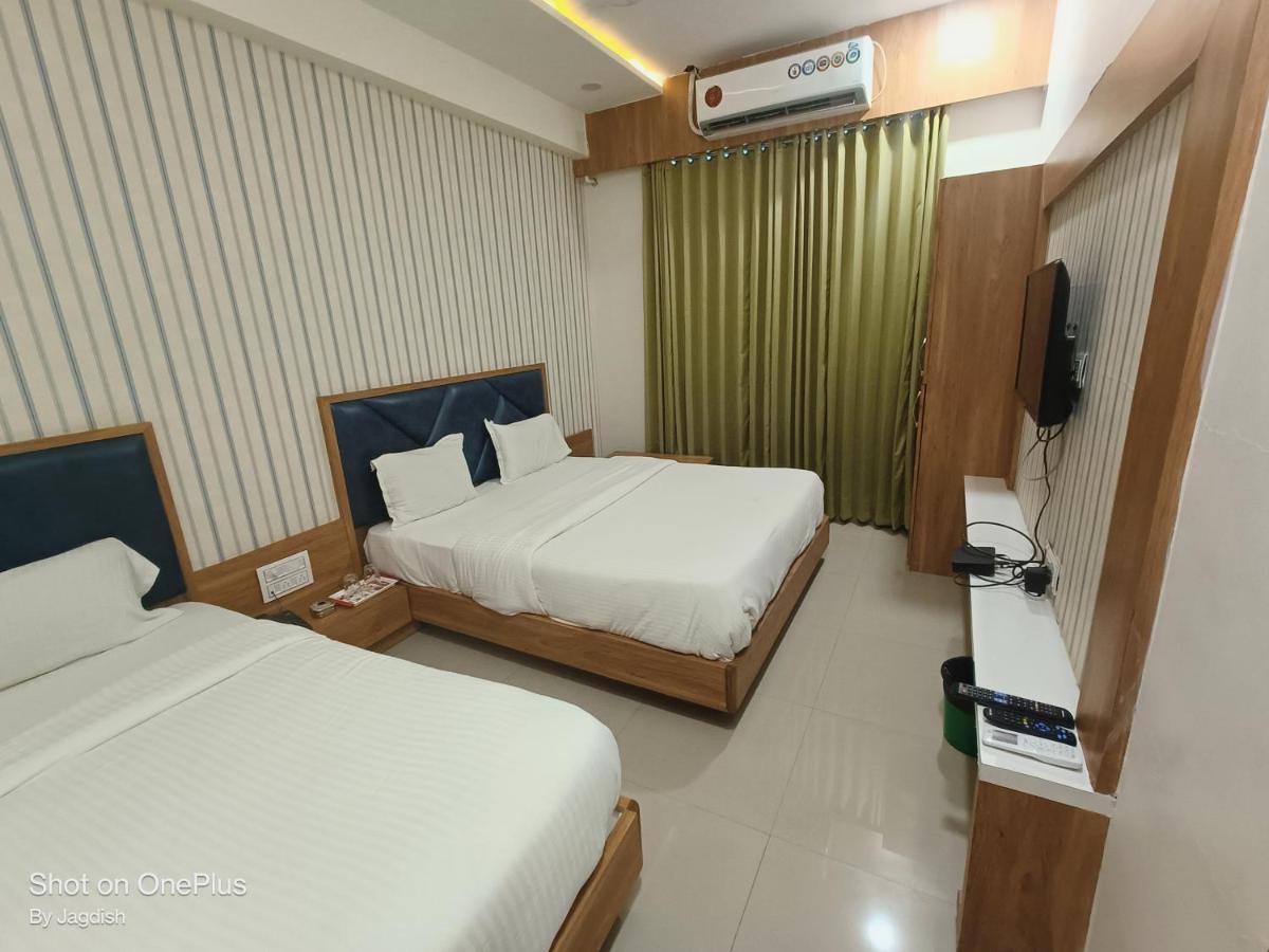 Hotel Asopalav Gandhinagar Exterior photo